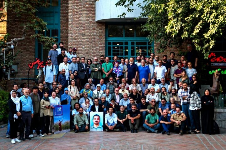 از اعطای نشان عکس سال مطبوعاتی تا پاهای گربه خیابانی که سوژه شد