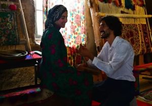 اکران آنلاین «اتاقک گلی» از اول مهر؛ عاشقانه‌ای که در دل جنگ شکل گرفت