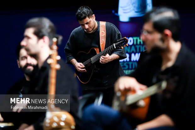 جایزه ۷۰ میلیونی برای طراحی پوستر جشنواره موسیقی فجر