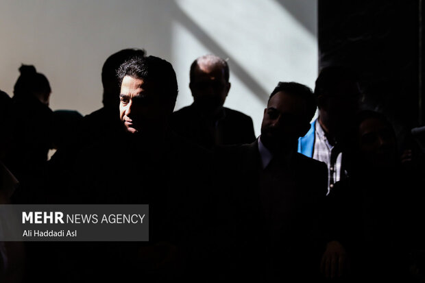 دل نوشته همایون شجریان در سوگ مادر؛ مهری که هرگز خاموش نمی‌شود